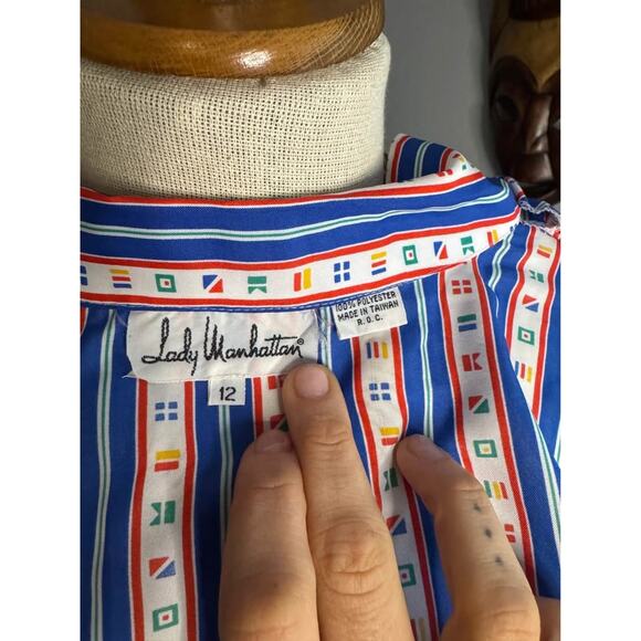 Vintage 70’s Retro Lady Manhattan Short Sleeve Blouse - Picture 8 of 9